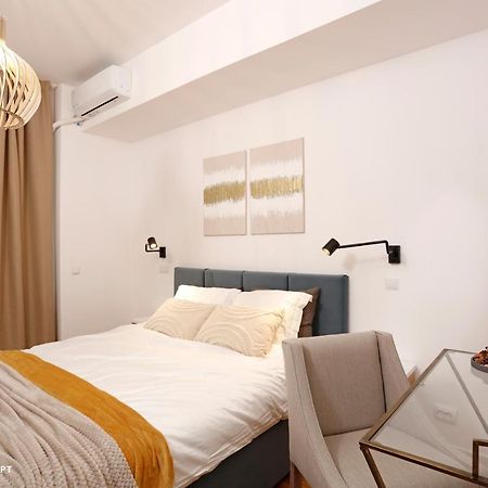 Old Fancy 2Br Pipera Apartment Voluntari Экстерьер фото